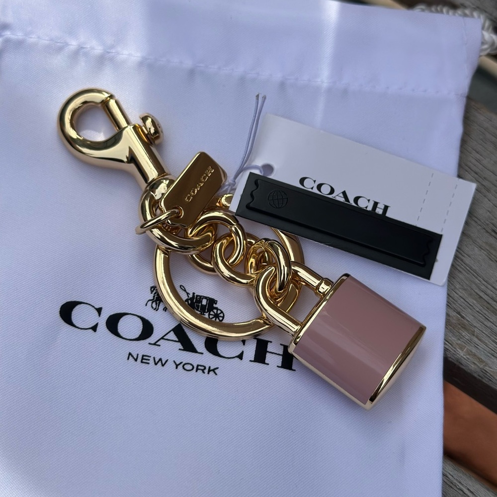 🌸🌸 Coach Lock Bag Charm - Picture 2 of 6